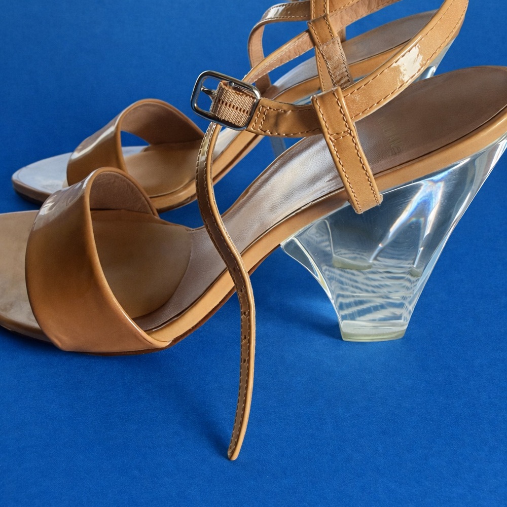Stuart Weitzman Tan Patent Leather Strap Sandals - Picture 2 of 8
